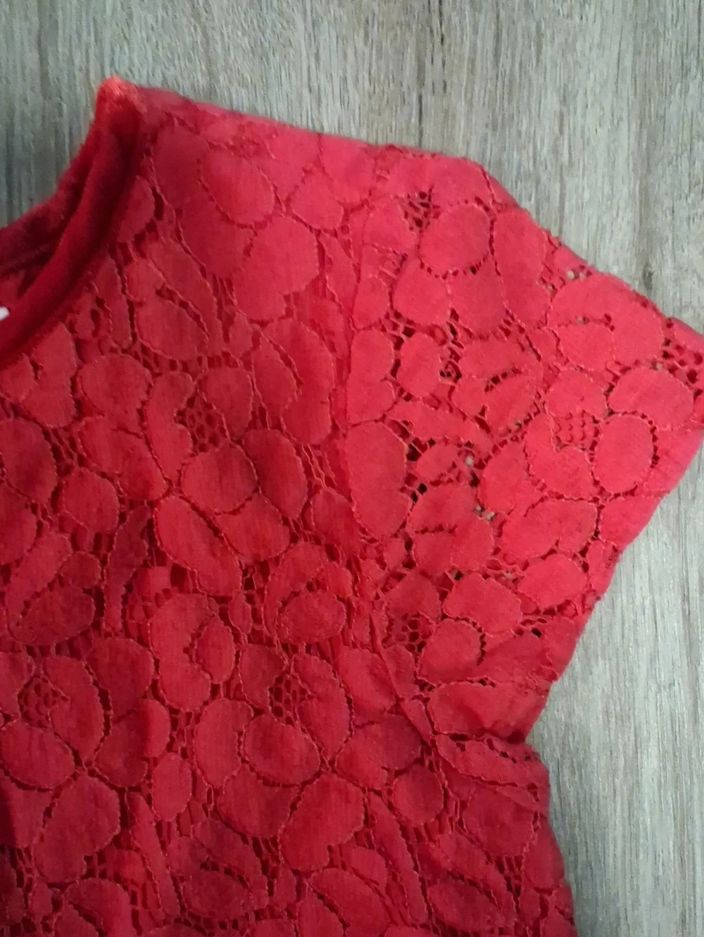 M Girls GAP Red Floral Lace Cap-Sleeve Dress